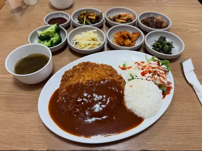 돈까스&뚝배기 7