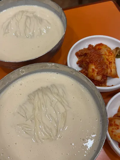 진주회관 3