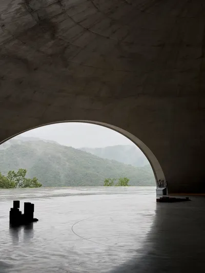 뮤지엄산 7